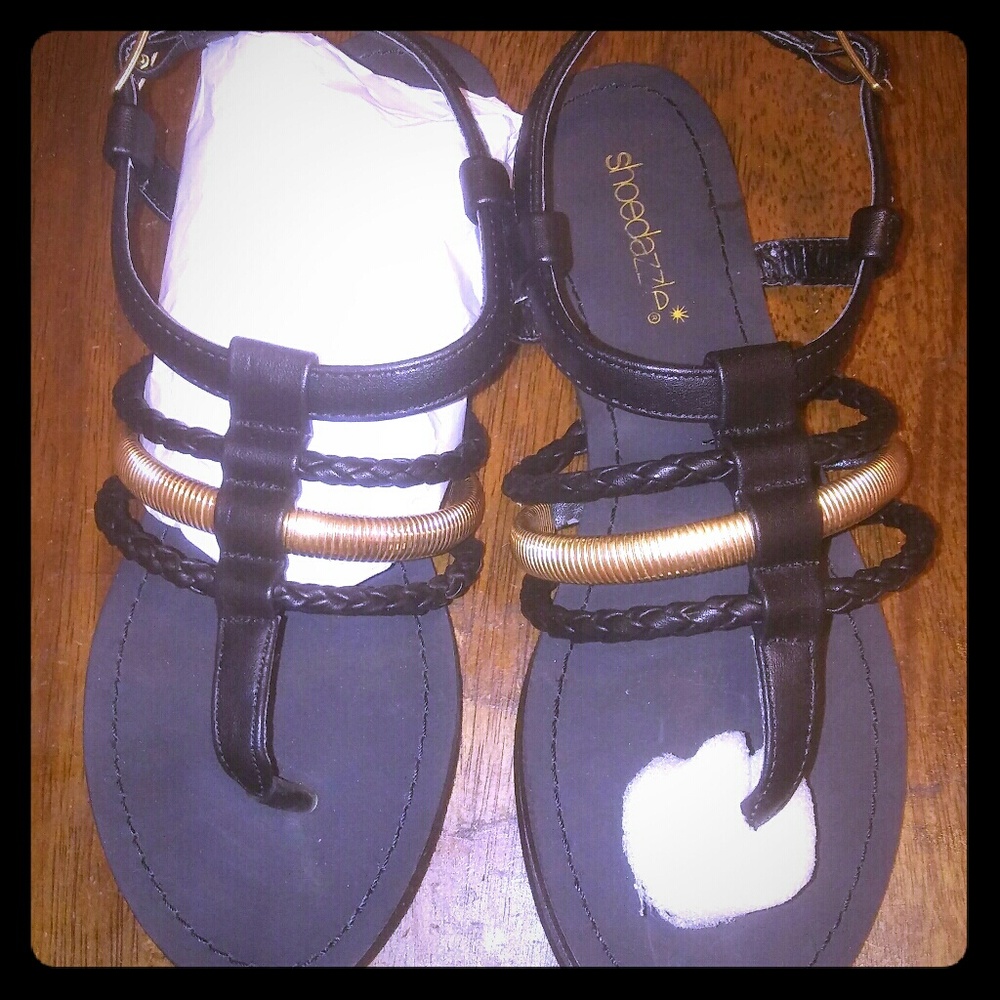 New Shoedazzle Black Sandals
